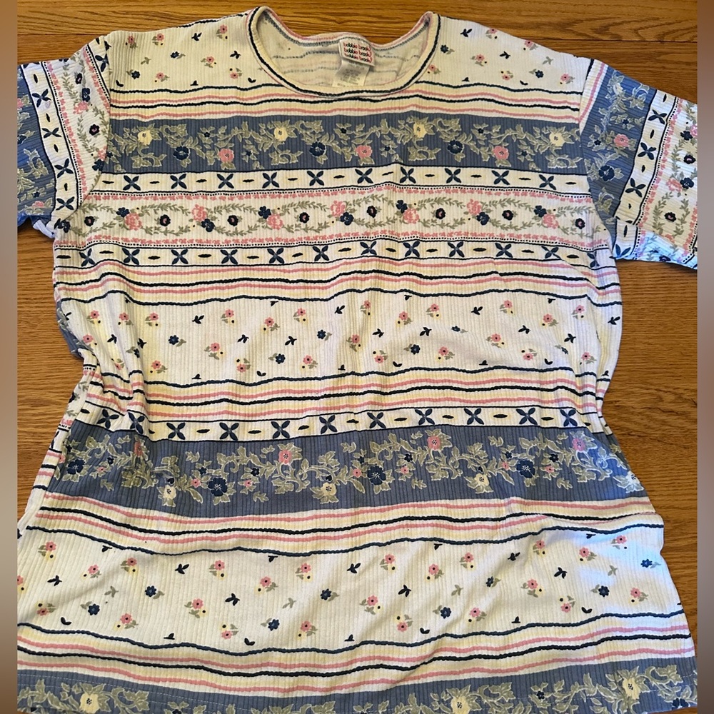 Ladies print top short sleeves Sz xlg